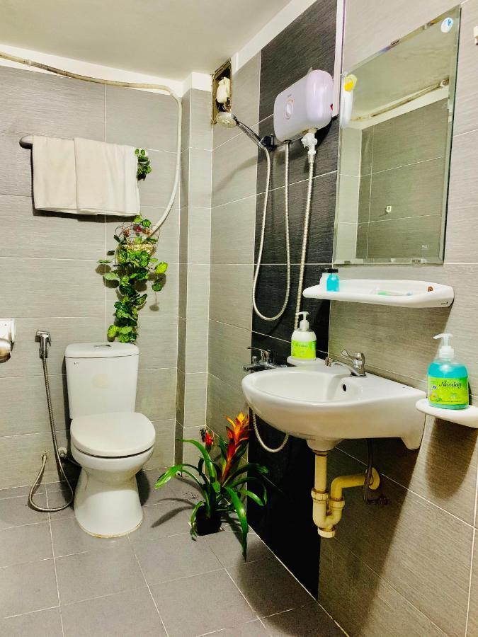 Bsun Homestay Saigon Хошимин Экстерьер фото